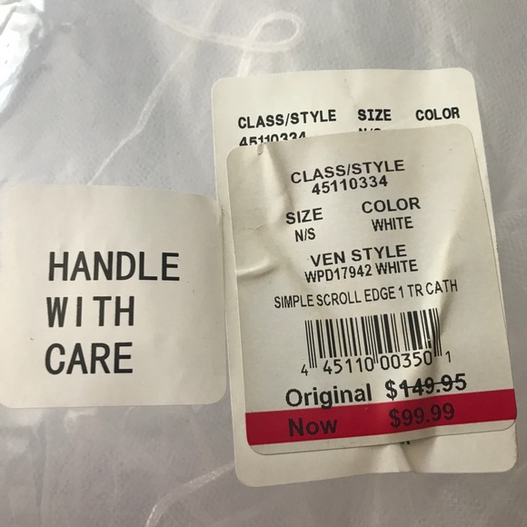 Wedding veil - Picture 4 of 6